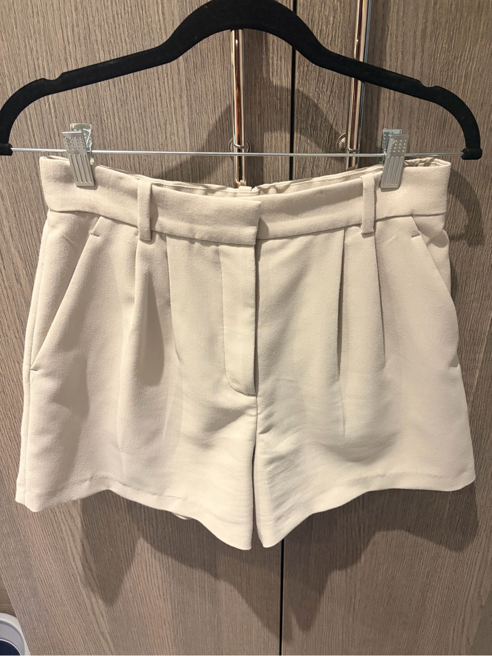 Abercrombie & Fitch Sloane Tailored Shorts